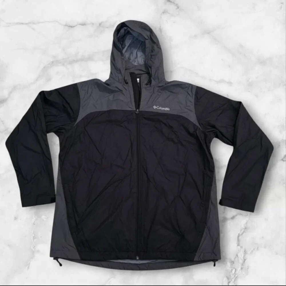 Mens Columbia Large Black & Gray Windbreaker